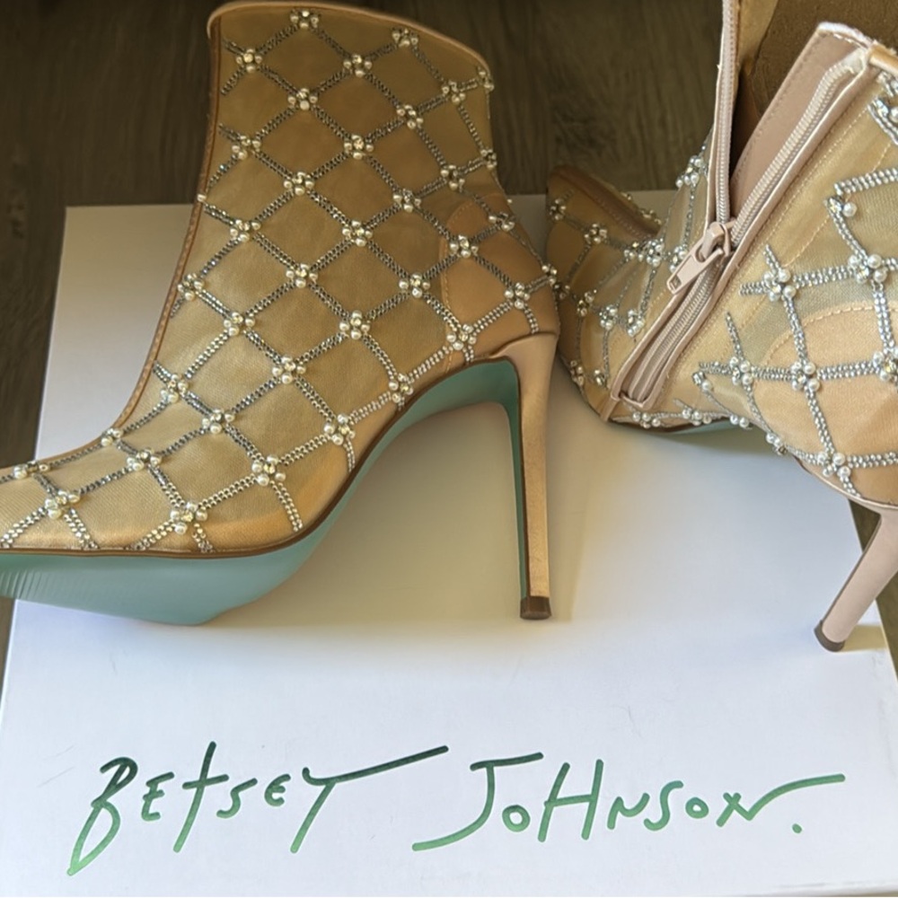Betsey Johnson Tan Heeled Boots with Rhinestone Embellishments